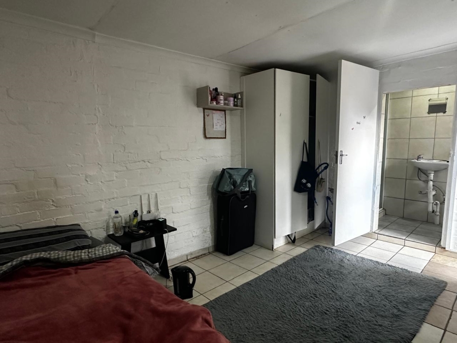 9 Bedroom Property for Sale in Brandwag Free State